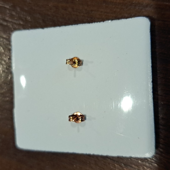 14kt Gold Butterfly Pierced Earrings Small - Picture 3 of 4